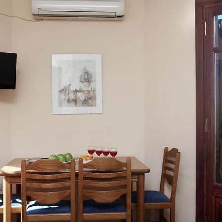 Апартаменты Corina