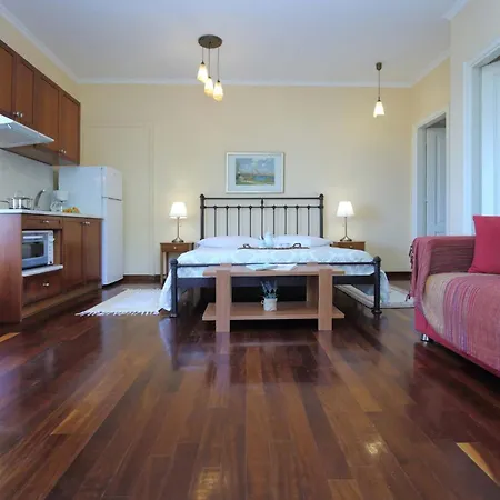 Apartment Corina Apolpaina