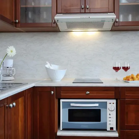Corina Apartment *