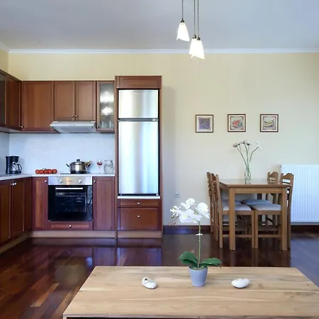Apartment Corina Apolpaina